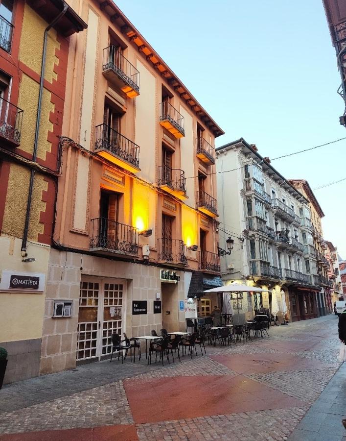 Hotel Acebo Plaza Mayor Jaca Zewnętrze zdjęcie